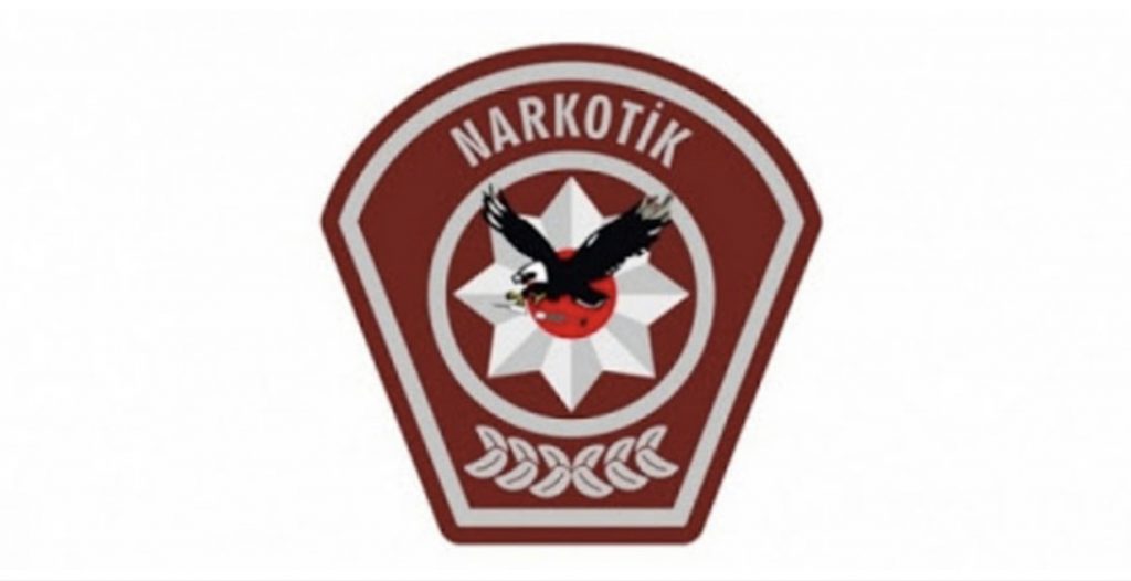Kontrol maksatlı durdurulan araçta uyuşturucu madde bulundu
