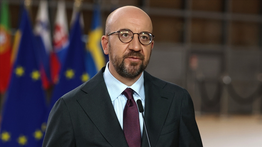 “Amerika geri döndü ne demek?”