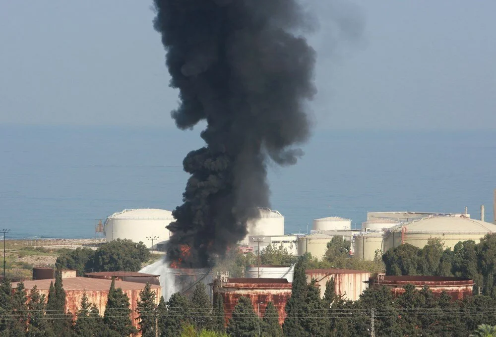 Lübnan’da petrol tesisinde yangın