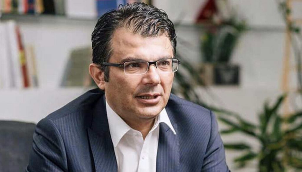 BE35A8F6-E20E-4BB1-A1F7-57856B482009