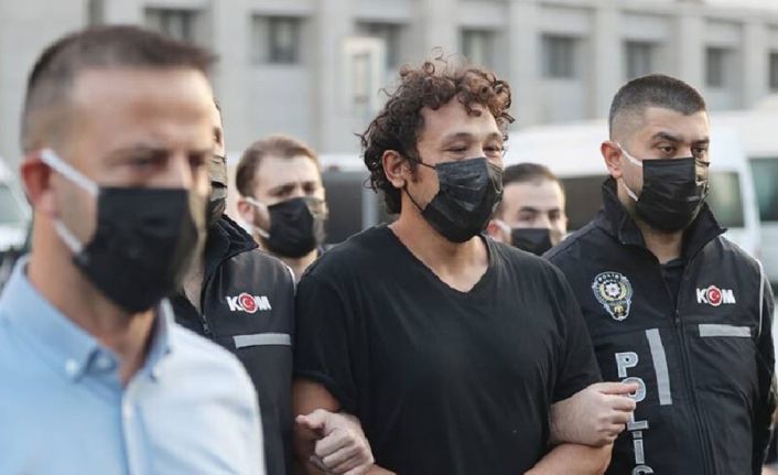 fatih_aydin_ciftlik_bank_kapsaminda_yargilandigi_3_davada_tutuklandi_h120926_bb936