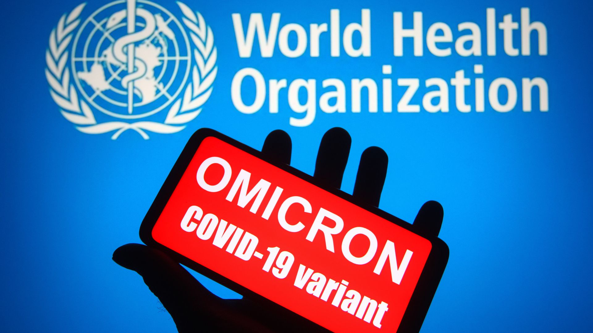 Omicron varyantı genç nüfus ve çocuklarda daha sık görülüyor