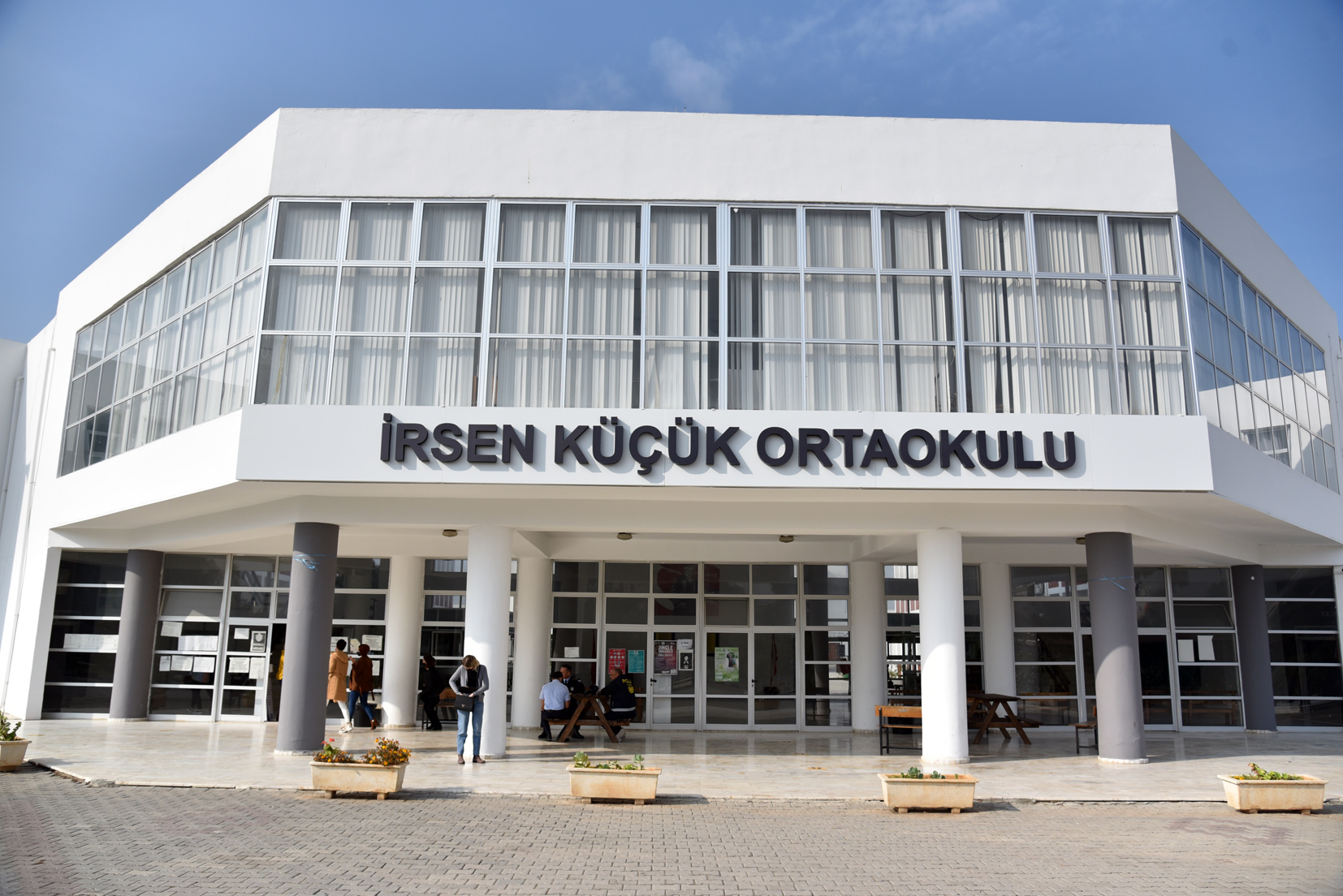İrsen Küçük Ortaokulu