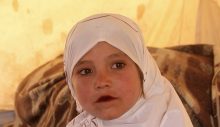 Afganistan’da aileler açlık nedeniyle çocuklarını bin ila 3 bin dolara satışa çıkarıyor