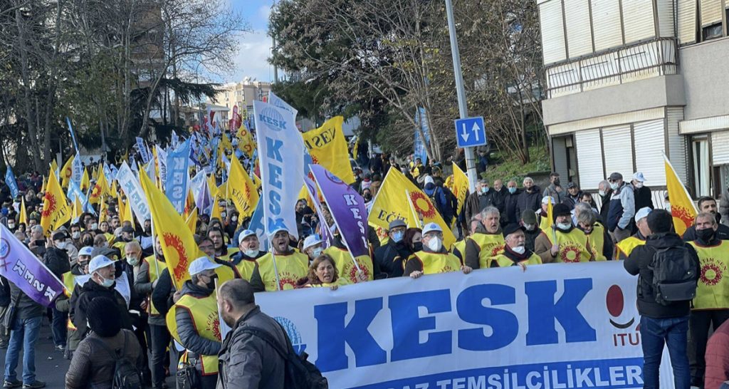 İstanbul’da ‘geçinemiyoruz’ mitingi: ‘Temel geçim güvencesi verilmelidir’