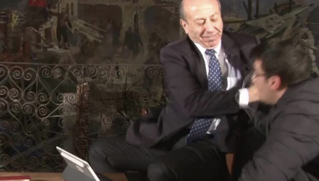 İHA muhabirine tokat atan HaberTürk Ankara Temsilcisi Muharrem Sarıkaya görevinden istifa etti