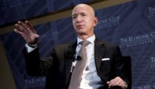 Jeff Bezos: Gelecekte insanlar uzayda ‘yüzer’ kolonilerde doğacak