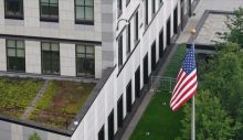 Ukrayna: “ABD’nin diplomat ailelerinin ülkeyi terk etmesine ilişkin kararı erken ve aşırı temkinli”