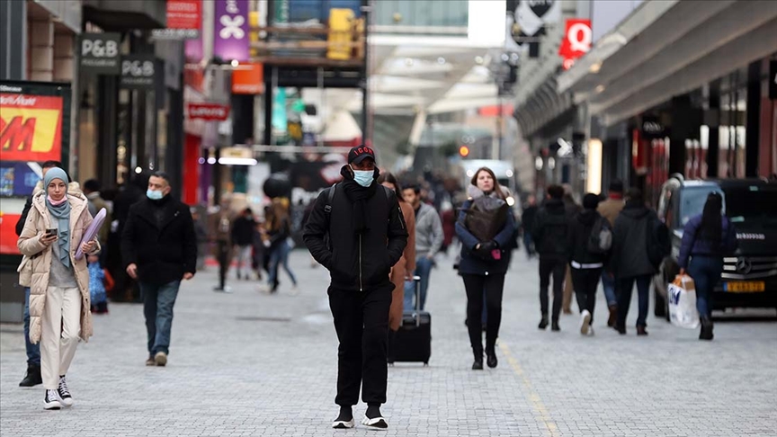Belçika’da vakaların çoğunu oluşturan Omicron’un alt versiyonunun da dolaştığı iddiası