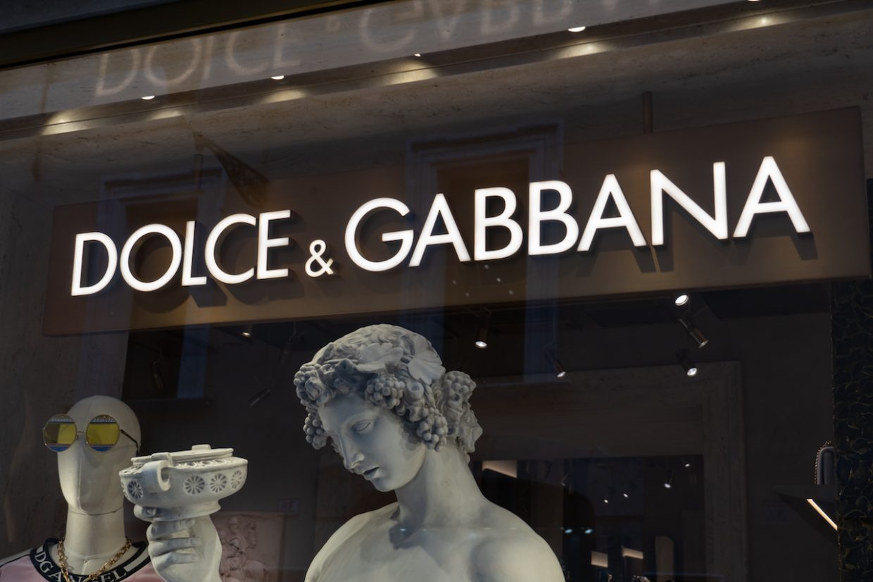Dolce & Gabbana, hayvan kürkü kullanımını bıraktığını açıkladı