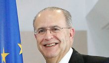 Güney Kıbrıs Dışişleri Bakanı Yoannis Kasulidis oldu