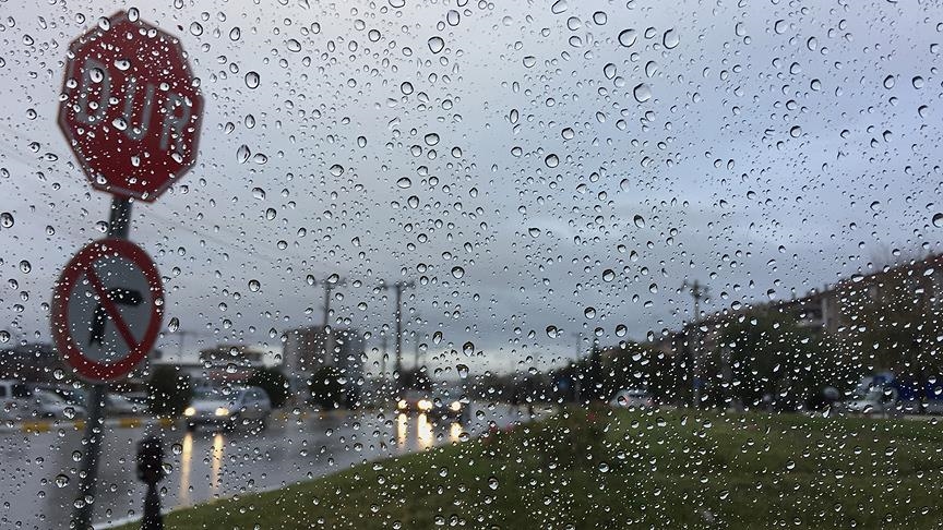Hava sıcaklığı düşüyor: Yağış bekleniyor
