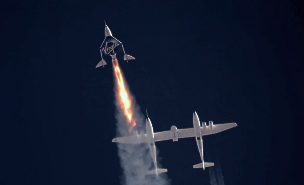 Virgin Galactic, uzay yolculuğu için biletleri satışa çıkardı