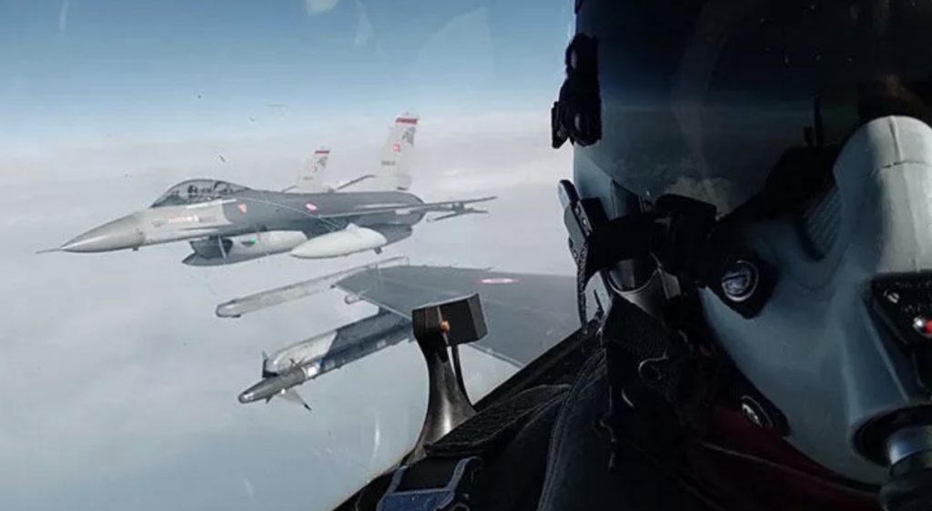 16937165-8A10-4991-AF6F-FFFF4181154F