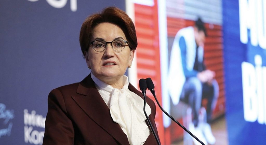 İYİ Parti lideri Akşener, Tarkan’ın ‘Geççek’ şarkısını paylaştı: ‘Çoğu gitti, az kaldı’