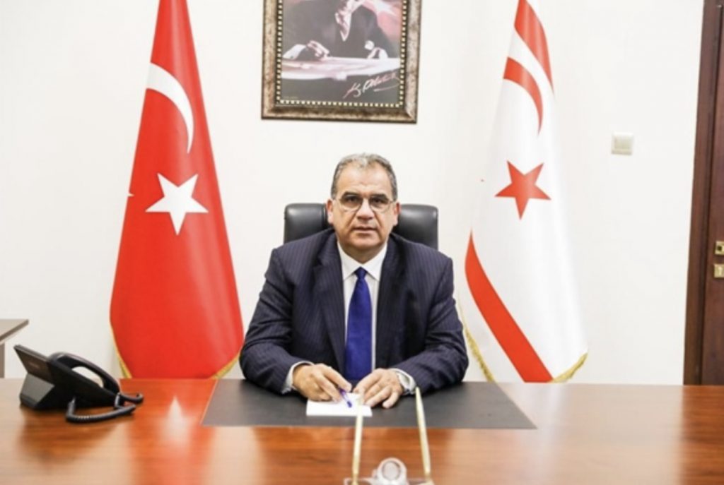 F2D0F49F-C737-49B7-90D3-832923D76771