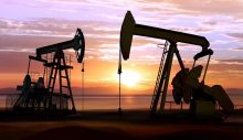 Petrol fiyatında dalgalı seyir sürüyor