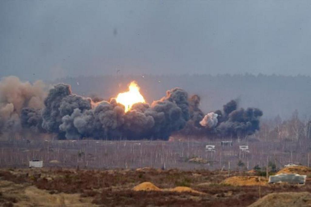 Rus ordusu, Ukrayna’ya bağlı silahlı araçları sınırda imha etti: 5 kişi öldürüldü