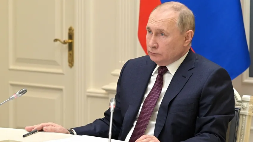 Putin: Ukrayna ile görüşmelerde pozitif değişiklikler var