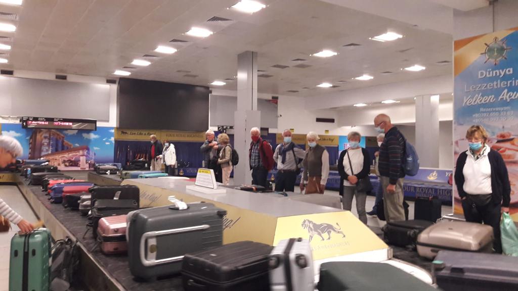 Rus ve Ukraynalılar KKTC’ye akın etmeye başladı