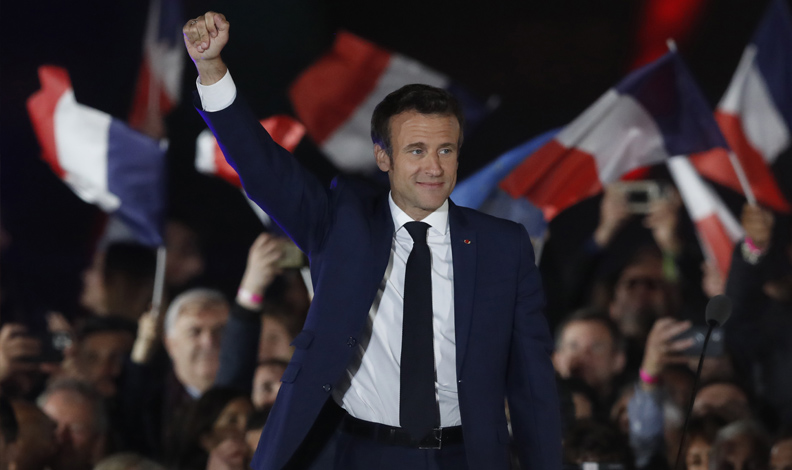 Fransa’da seçimin galibi Macron
