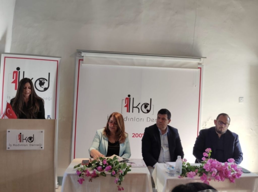 1CF9A5EB-F1C2-42C2-9BD7-C60C61E5A52E