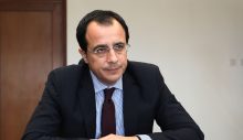 Hristodulidis adaylığını ilan etti