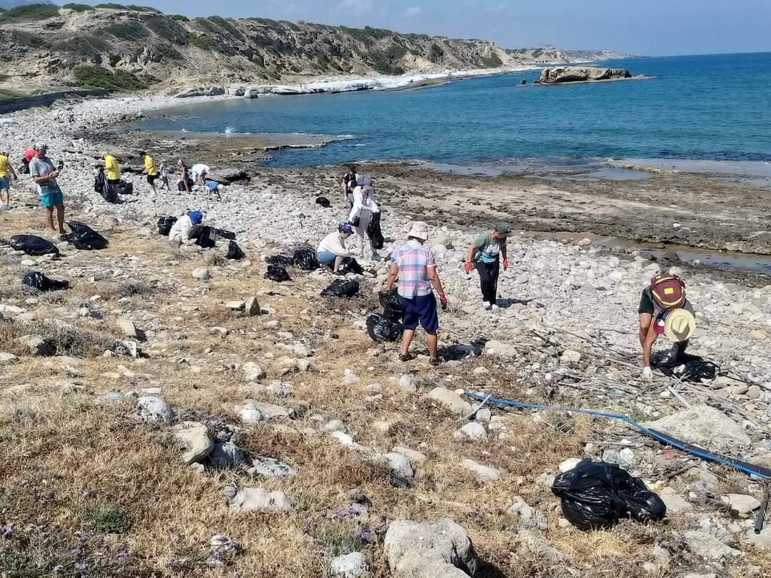 Evkaf İyilik Gönüllüleri çevre temizliği yaptı