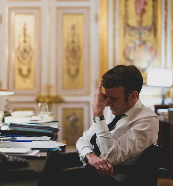 Fransa seçimleri: Macron’un partisi parlamentoda çoğunluğu sağlayamadı