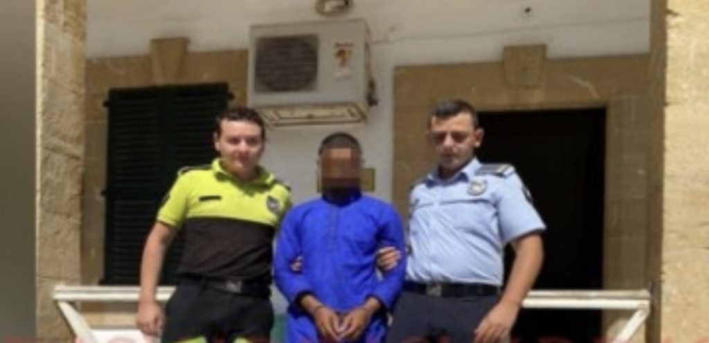 Adam kaçırdılar, bağladılar, öldürmekle tehdit ettiler