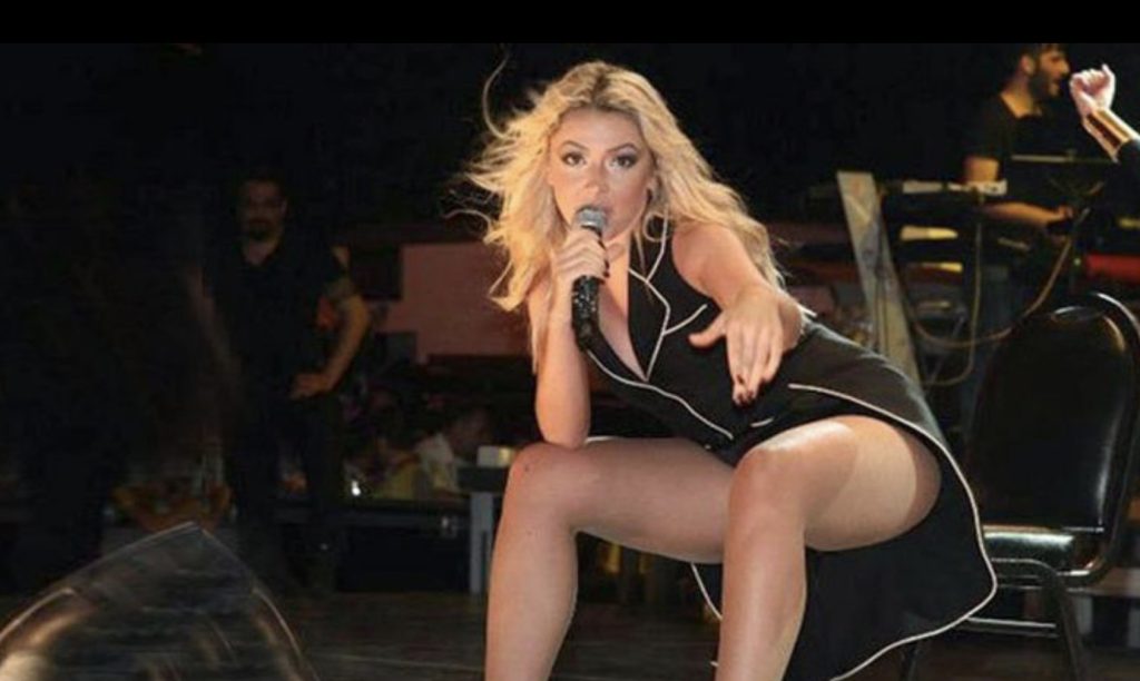 Merit Royal Diamond, Hadise konseri ile açılış yaptı