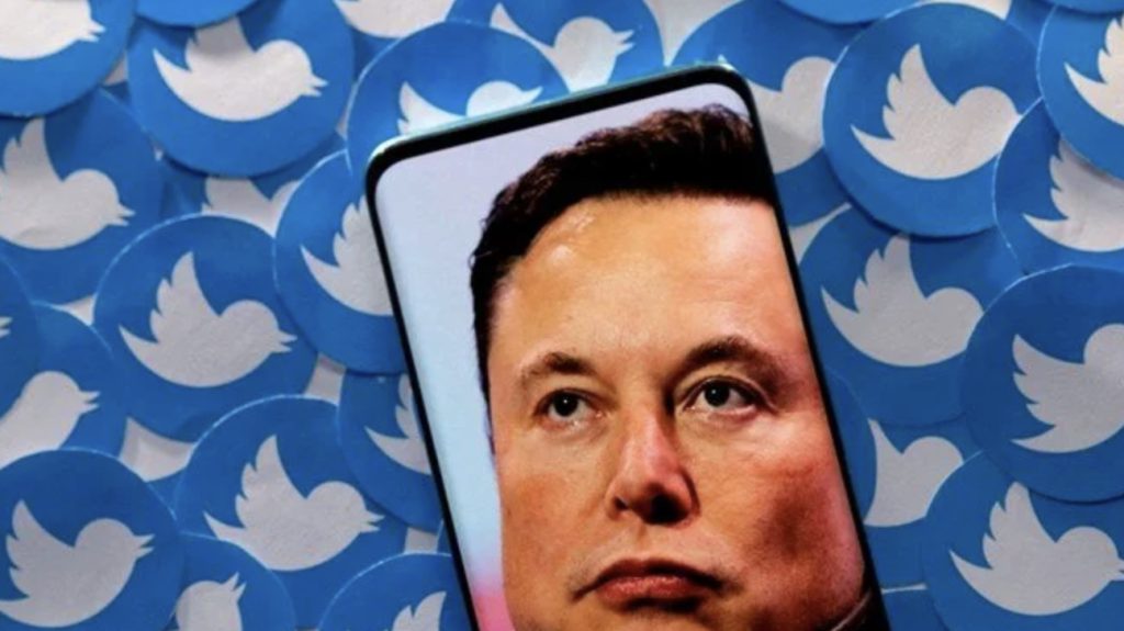 Elon Musk Twitter’ı almaktan vazgeçti