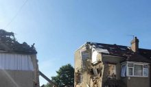 Croydon’da gaz patlaması nedeniyle bina çöktü: 1 ölü, 3 yaralı