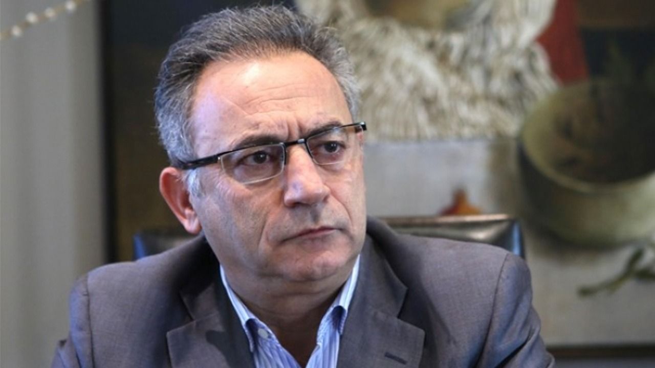 Neofitu: “Kıbrıs sorunu bedduayla çözülmez”