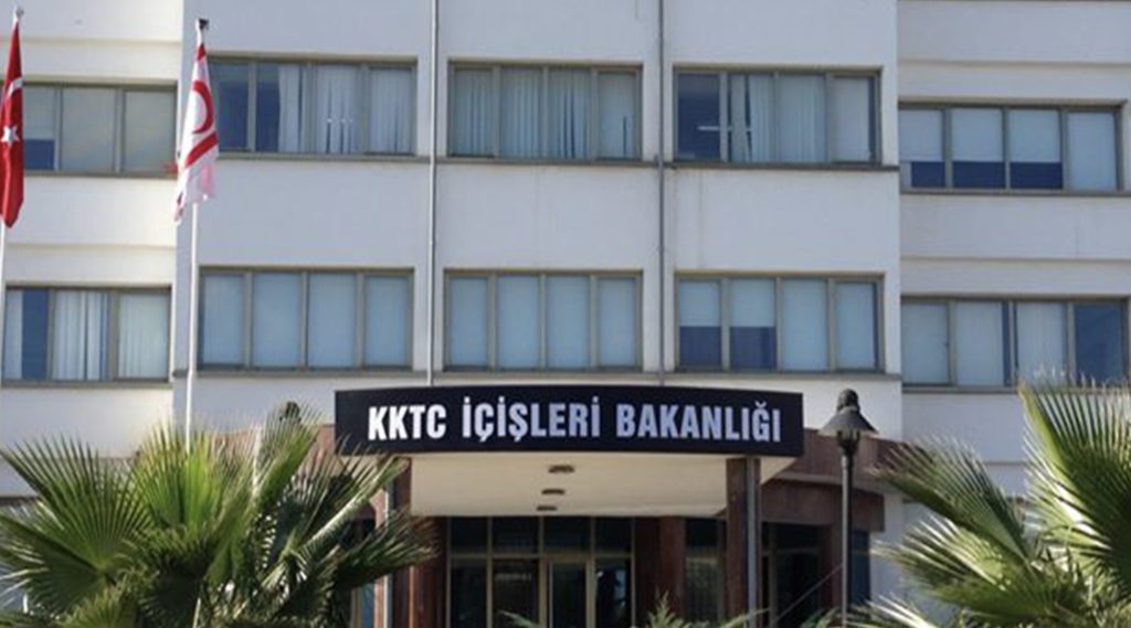 9E7152E1-85BD-4681-801D-6EF1A50985FF