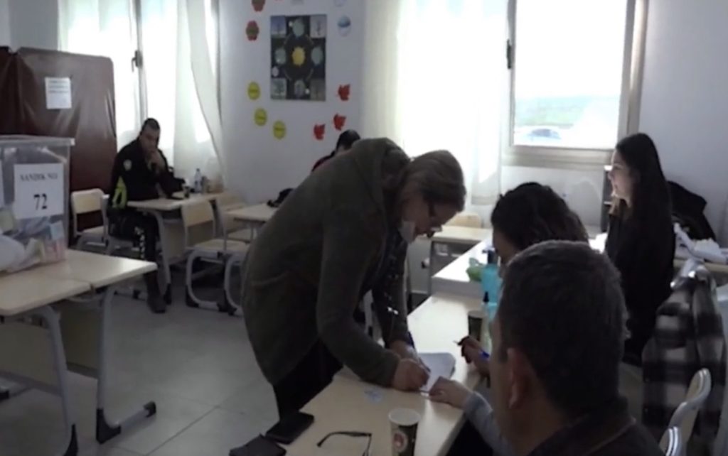 Oy verme işlemi sona erdi