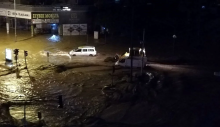 Antalya’yı sel vurdu