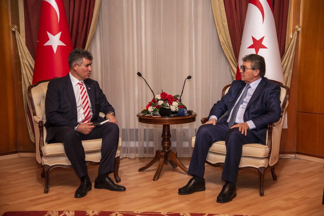 Başbakan Üstel, TC Lefkoşa Büyükelçisi’ni kabul etti