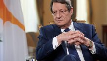 Nikos Anastasiadis: “Bağımsızlık için mücadele etmekten vazgeçmeyeceğiz”