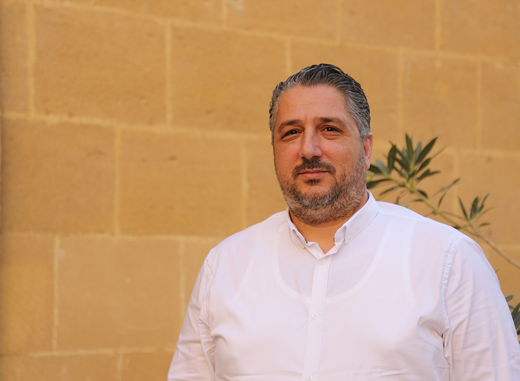 Girne’deki binalar incelenmeye alındı