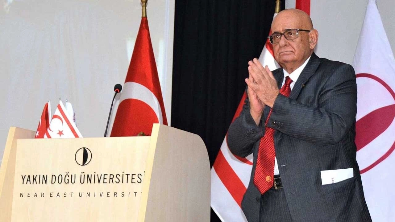 Yakın Doğu Üniversitesi Rektörü Prof. Dr. Ümit Hassan hayatını kaybetti