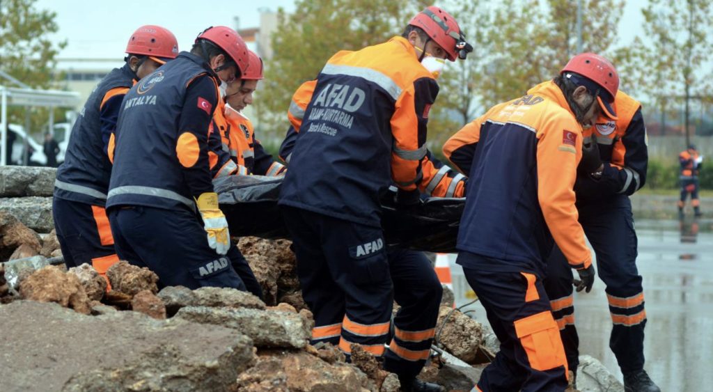 AFAD’dan ‘artçı’ uyarısı: 6 ve üzeri olabilir