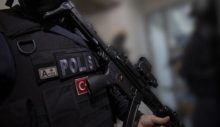 Hatay’da yağma ve hırsızlık yaptığı belirlenen 10 şüpheli yakalandı