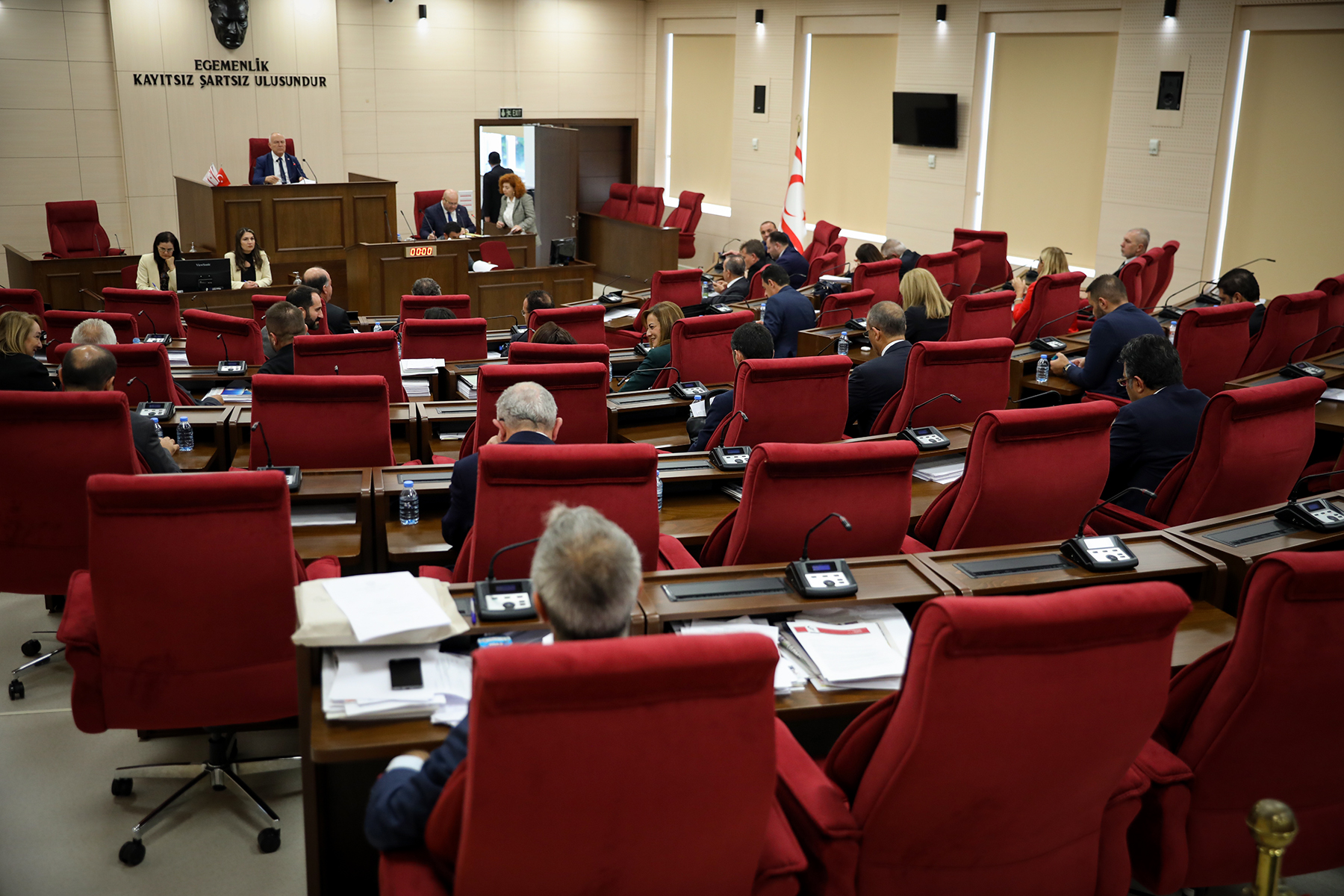 Çocuk İzlem Merkezi Yasa Önerisi ile Hal Yasası Tasarısı komitede görüşülecek
