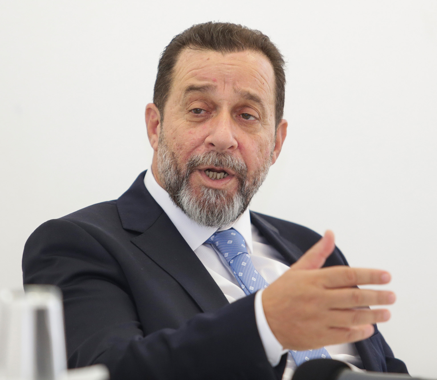 Denktaş: Yeni bir siyasi parti kurma konusunu değerlendiriyorum
