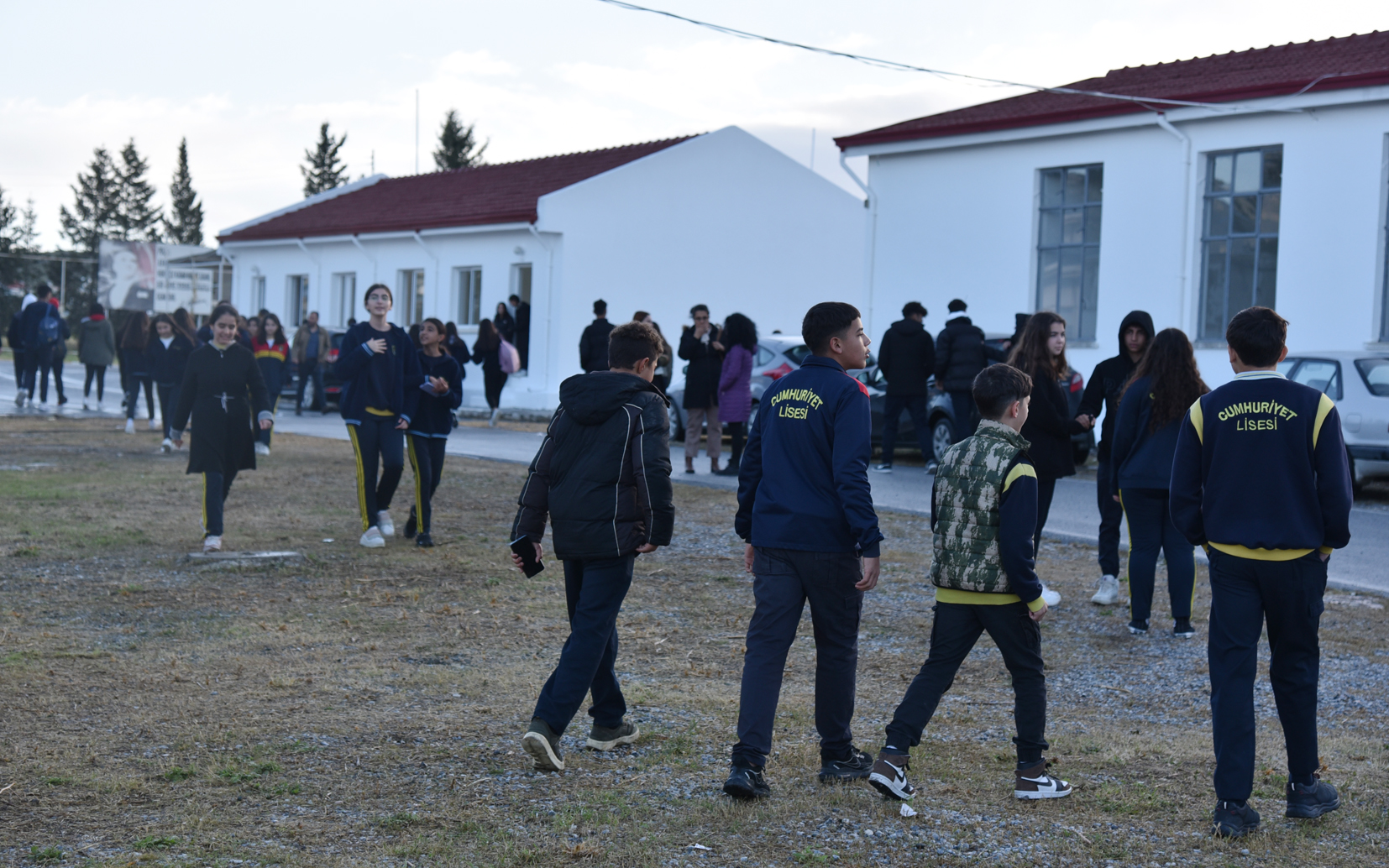 Geçitkale Cumhuriyet Lisesi, Yeniceköy Polis Okulu binasında yüz yüze eğitime yeniden başladı