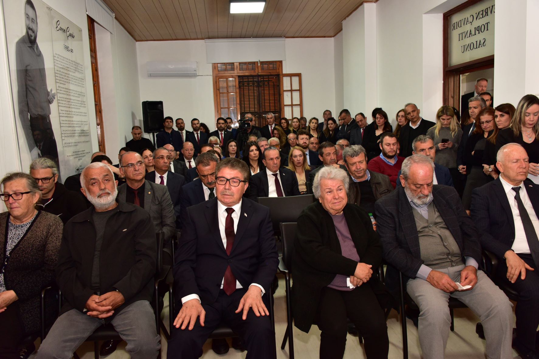 AB Koordinasyon Merkezi’nin toplantı salonuna Evren Çavdır’ın adı verildi