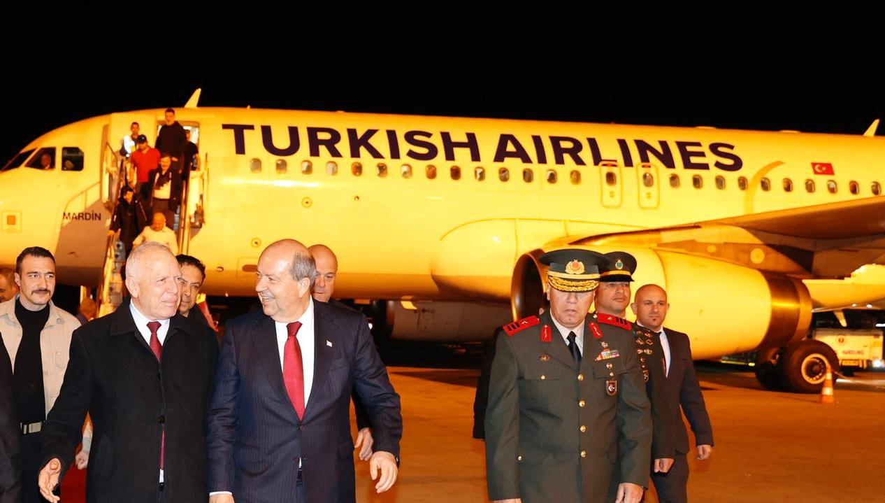 İstanbul’daki temaslarını tamamlayan Tatar adaya döndü