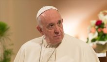Papa Franciscus “solunum yolu enfeksiyonu” nedeniyle hastaneye kaldırıldı