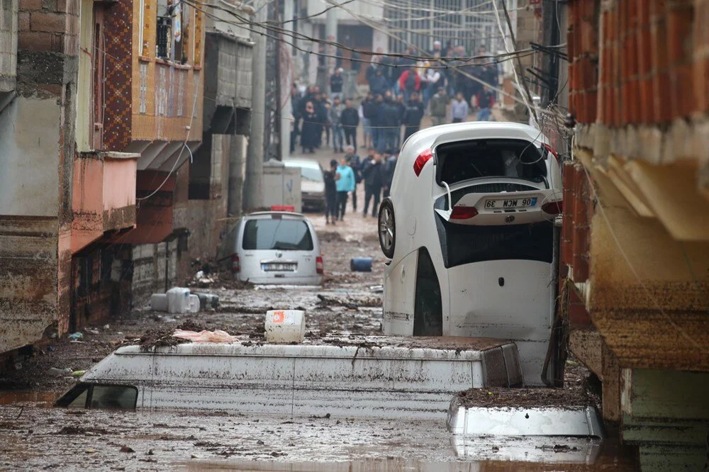 Şanlıurfa ve Adıyaman’da sel: 14 can kaybı